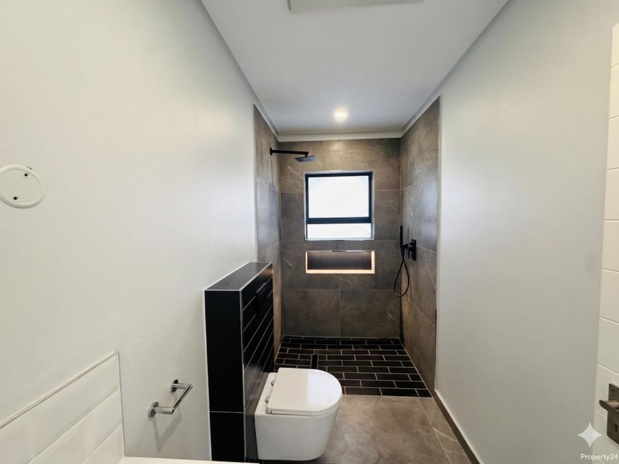 4 Bedroom Property for Sale in Sandown Western Cape